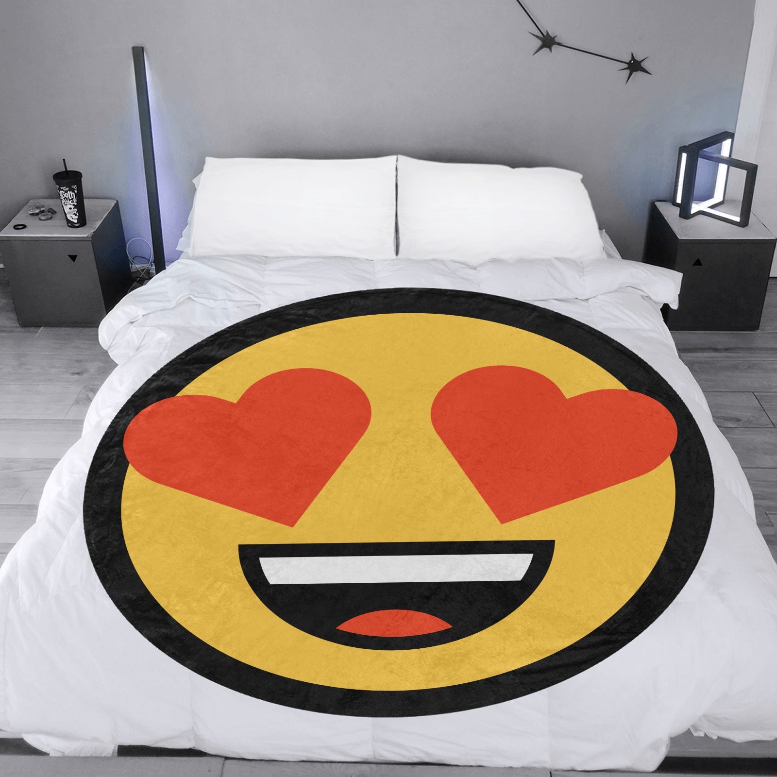 Emote Large Round Blanket