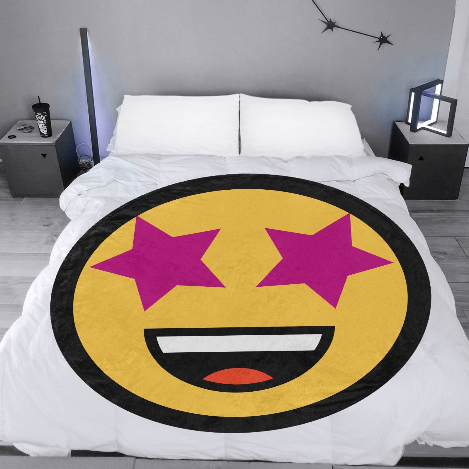 Emote Large Round Blanket
